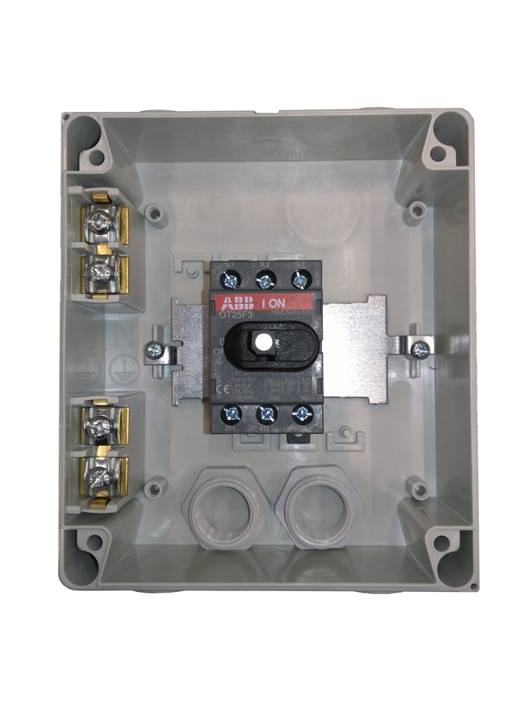 Sezionatore elettrico 3 poli 25A 415V IP65 custodia plastica per impianti industriali e civili