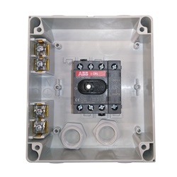 Sezionatore elettrico 4 poli 16A IP65 custodia plastica per impianti industriali e civili