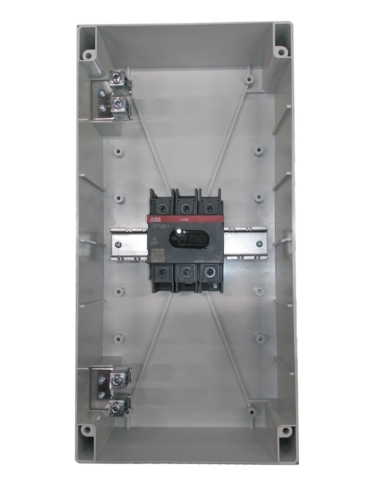 Interruttore sezionatore 3 poli 90A 415V IP65 custodia plastica uso industriale