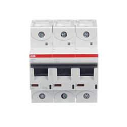 Interruttore automatico 3 poli K25 25A 50kA 400/690V uso residenziale commerciale industriale
