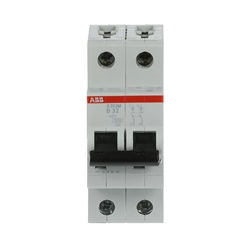 Interruttore Automatico Miniatura S200M 2P 32A B 10kA Uso Residenziale e Industriale