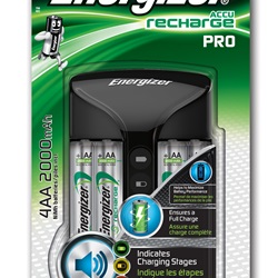 ENERGIZER Pro Charger + 4AA Power Plus 2000mAh