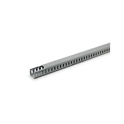 Canale cablaggio PVC 15x17 mm con fessure verticali, resistente, per impianti elettrici residenziali e industriali