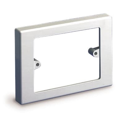 Cornice per scatola da incasso interna bianca RAL 9016 interasse 83,5 mm resistente alta qualità