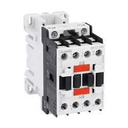 Contattore tripolare 12A AC3 bobina 24V DC 1 contatto ausiliario per impianti elettrici industriali