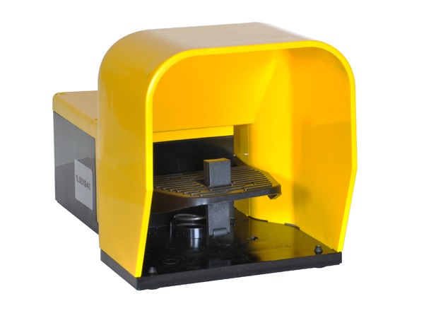 Pedaliera leva sicurezza 2NA+2NC scatto custodia plastica interruttore a pedale serie K