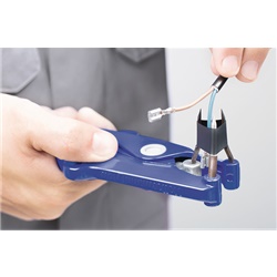 Pinza a tre becchi SS TOOL per applicazione segnafili e manicotti espandibili