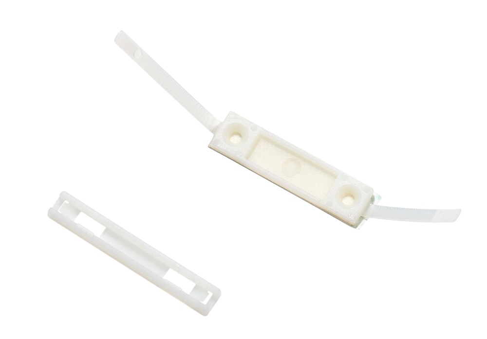 Base cavi piatti poliammide 6,6 12,7x83,3 mm adesiva per installazioni elettriche professionali