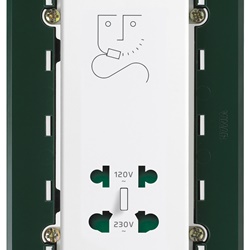 Presa rasoio verticale 230V con trasformatore isolamento 20VA per installazione scatole BS bianco