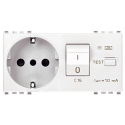 Presa 2P+T 16A P30 interbloccata con magnetotermico differenziale C16 bianco uso civile