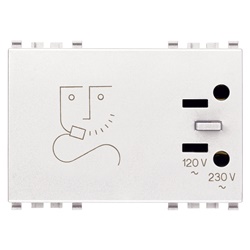 Presa rasoio 230V bianco 3 moduli trasformatore isolamento 20 VA uso domestico