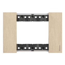 Placca Living Now 3 moduli zama oro per installazioni elettriche incasso elegante