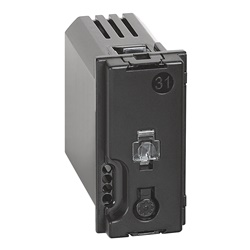 Modulo presa connesso L.NOW controllo remoto consumi fino 3680W 16A per impianti domestici e professionali