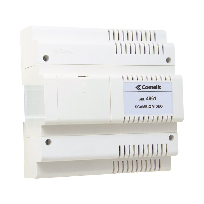 Scambio audio-video automatico per cablaggio semplificato, 2 o più ingressi, montaggio DIN 8 moduli